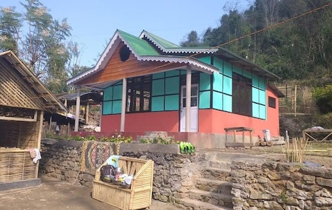 RS Travellers Hut - Tent