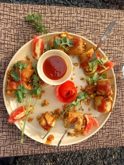 Ujjain_Zharokha_Restaurant_1