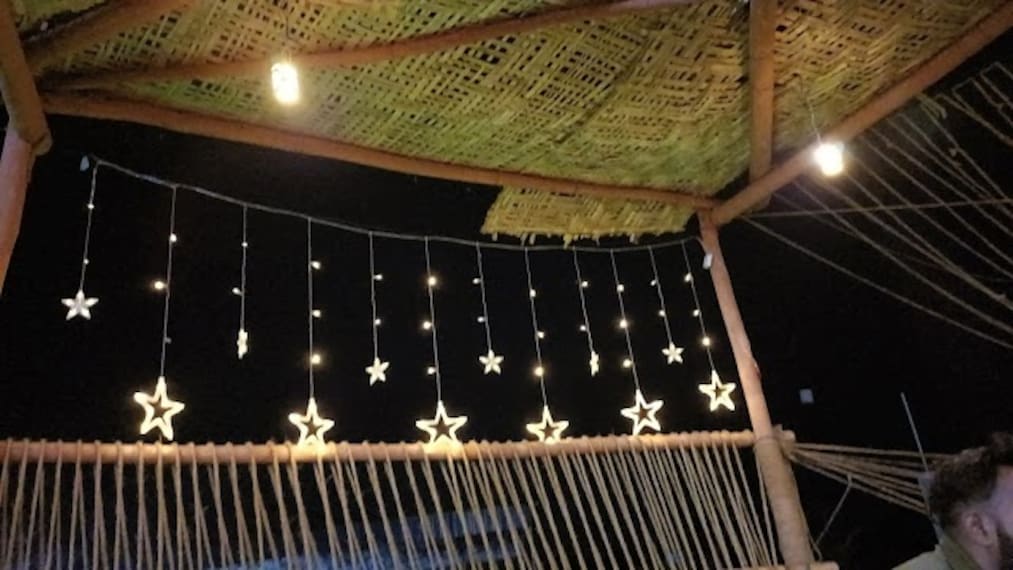 Ujjain_Zharokha_Restaurant_2