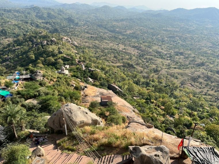 Ambaji_Gabbar_hills_1