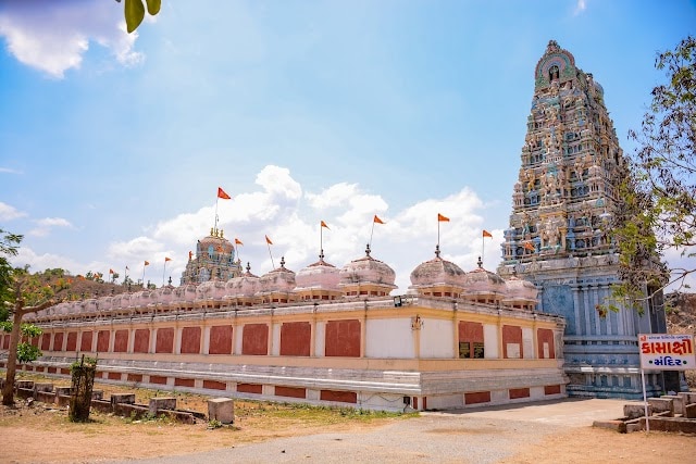Ambaji_Kamakshi_Mandir_Ambaji_1