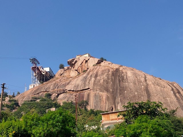 Ambaji_gabbar_hills_3
