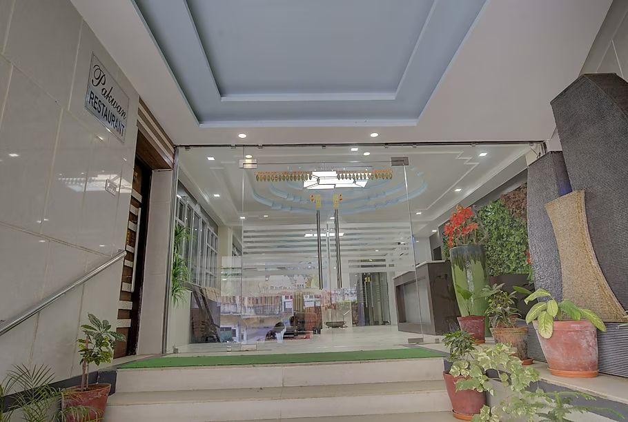 Deoghar_Hotel_Mahadev_Palace_2