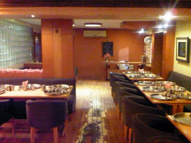 ambaji_Gormeh_Thaal_2