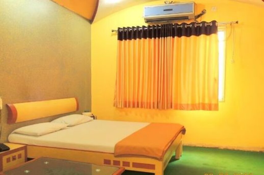 Ambaji_Green_Park_by_Sky_Stays_Hotel_3