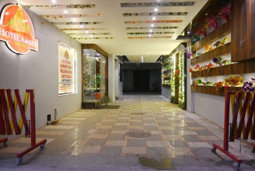 Ambaji_Hotel_Ambey_Valley_2