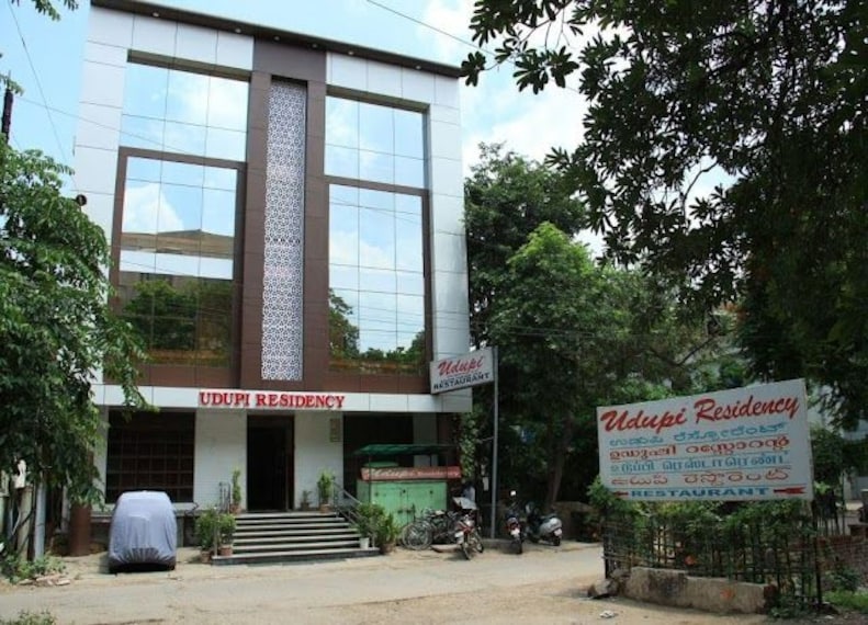 Chidambaram_Udipi_Sri_Krishna_Vilas_2