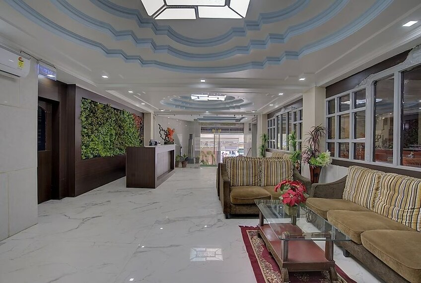 Deoghar_Hotel_Mahadev_Palace_1