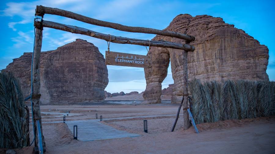 Al_Ula_Jabal_Al-Fil_1