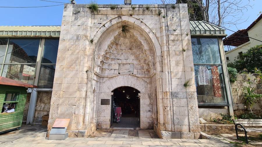 Antalya_Yivli_Minare_Square_4