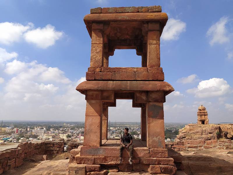Badami_Lower_Shivalaya_and_Upper_Shivalaya_2