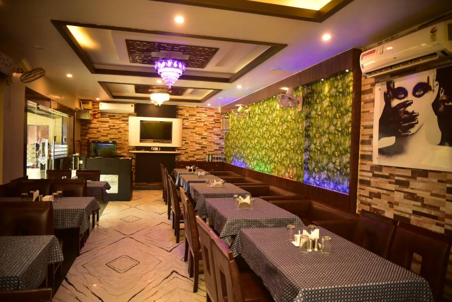Balasore_Zaika_Multicuisine_Restaurant_1