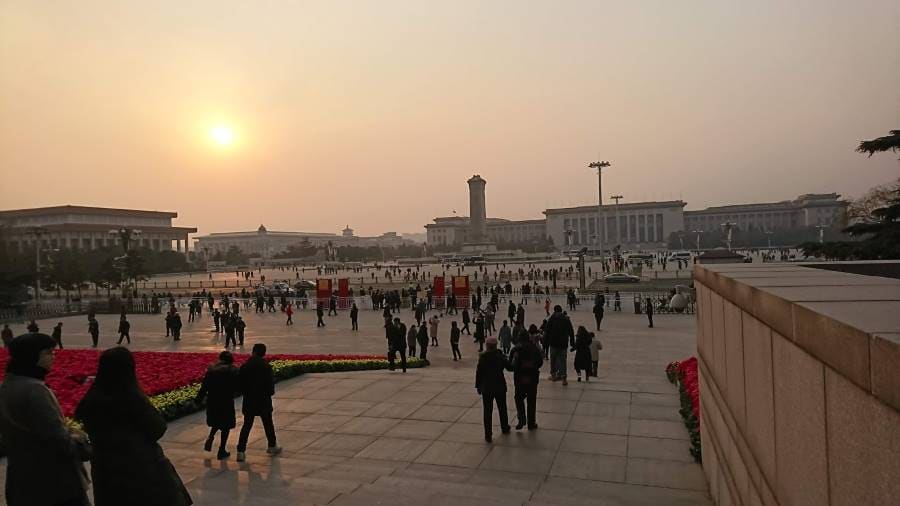 Beijing_Tiananmen_Square_10