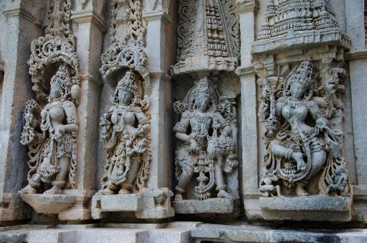 Belur_Paathaaleshwara_Temple_1