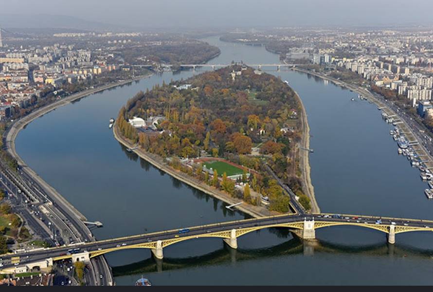 Budapest_Margaret_Island_1