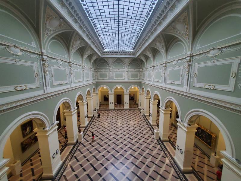 Budapest_Museum_of_Fine_Arts_1