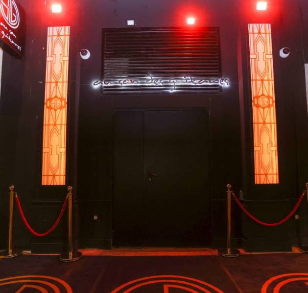 Cannes_Club-Au_Son_des_Guitares_1