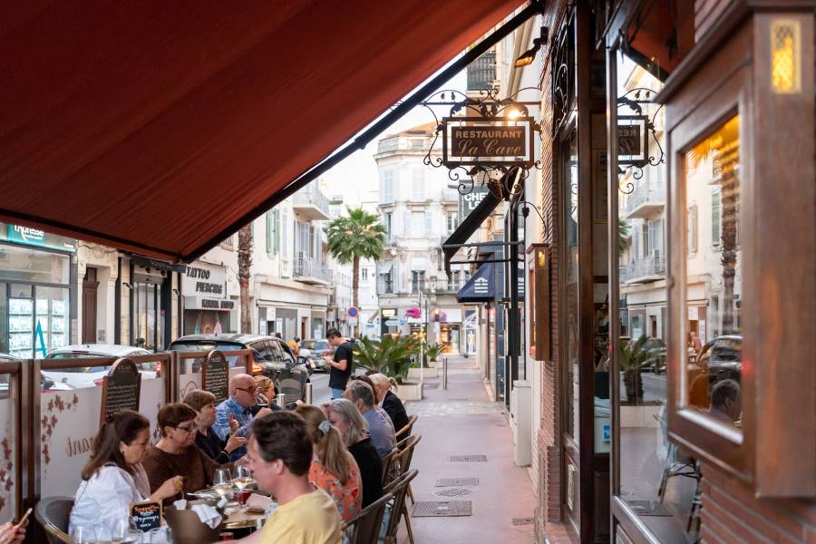 Cannes_La_Cave_6