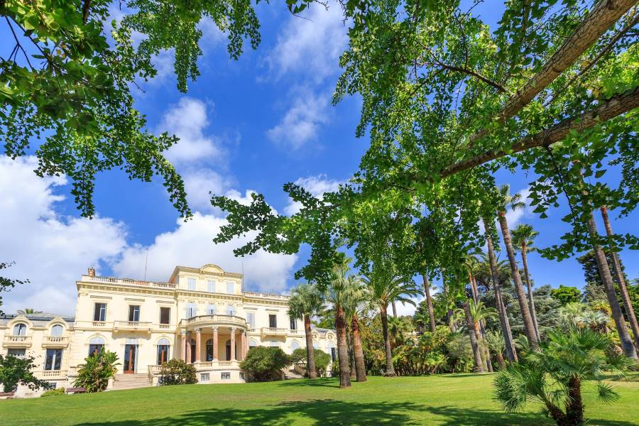 Cannes_Mediatheque_Noailles_1