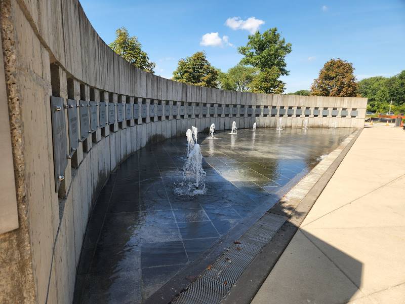 Chicago_Illinois_Holocaust_Museum_and_Education_Centre_5