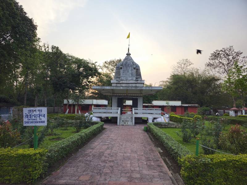 Dibrugarh_Dibrugarh_Radha_Krishna_Mandir_4