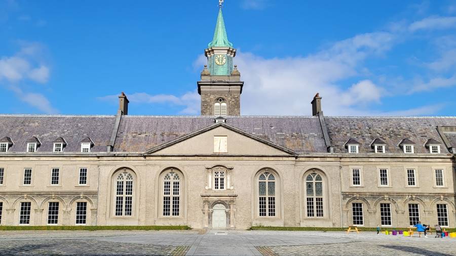 Dublin_Irish_Museum_of_Modern_Art_2