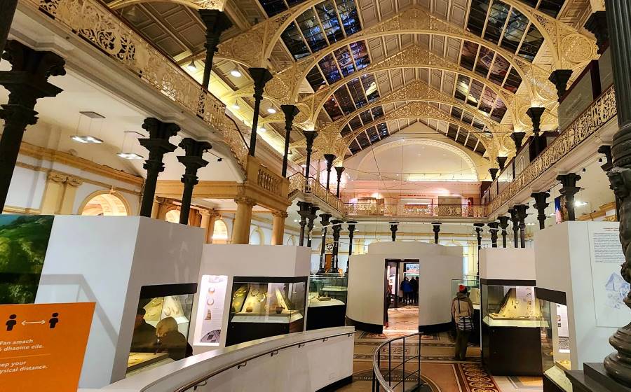 Dublin_National_Museum_of_Ireland-Archaeology_3