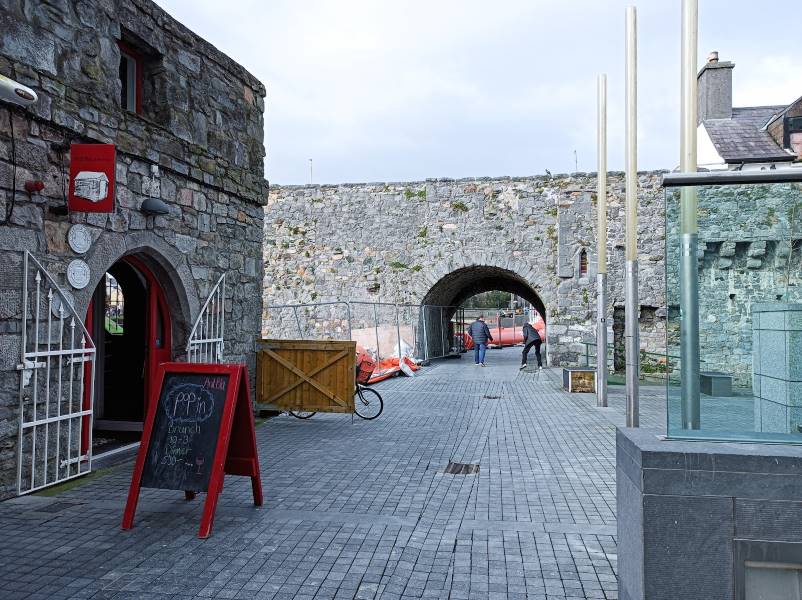 Galway_Spanish_Arch_6