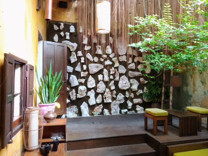 Hoi_An_Gemstone_Art_Museum_6