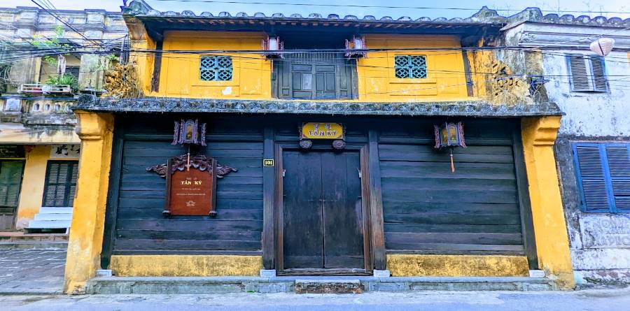 Hoi_An_Old_House_of_Tan_Ky_1
