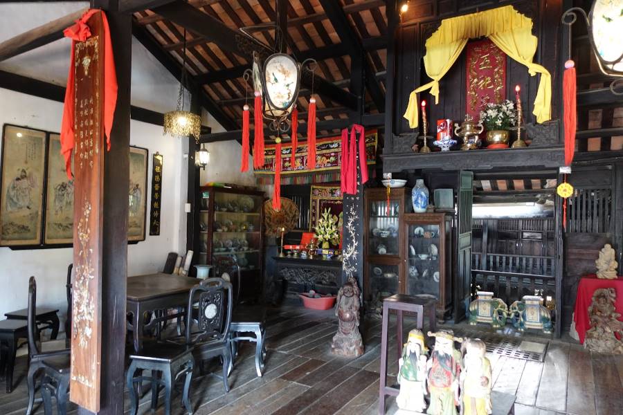 Hoi_An_Phung_Hung_Old_House_4