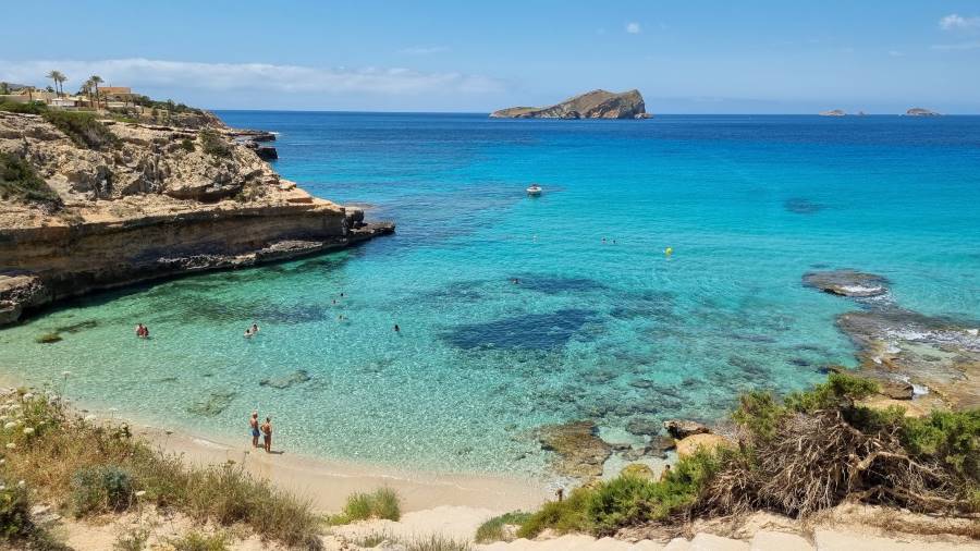 Ibiza_Cala_Conta_4