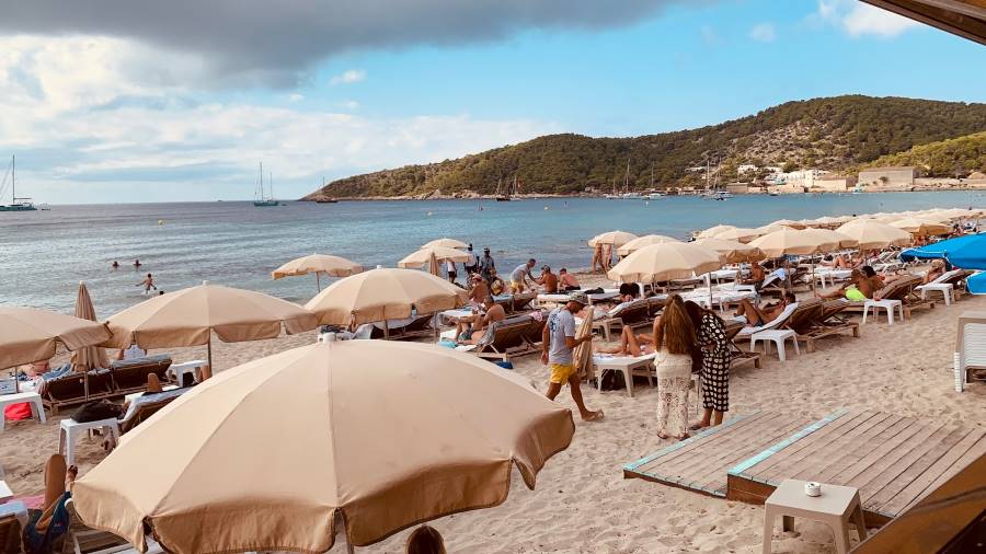 Ibiza_Jockey_Club_Salinas_1