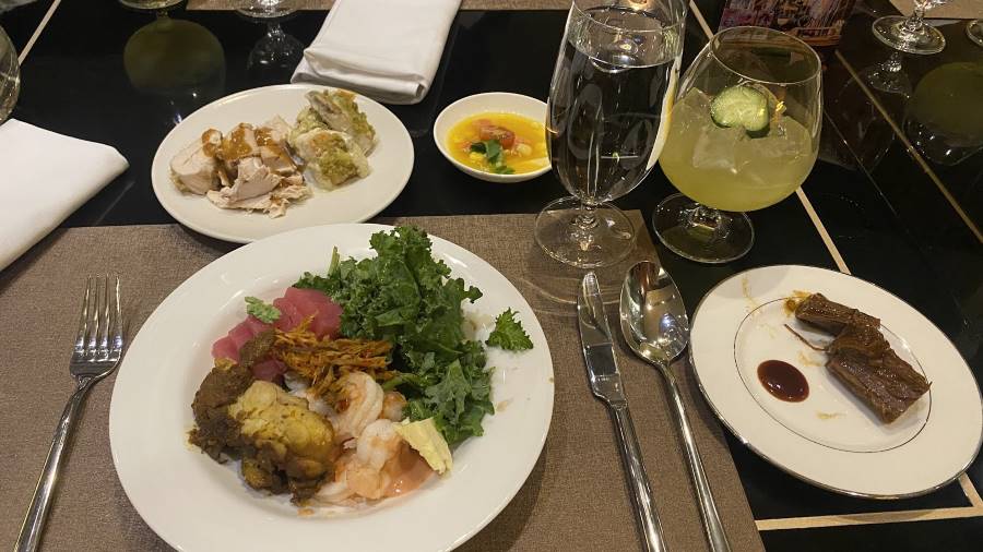 Jakarta_PASOLA_Restaurant_3