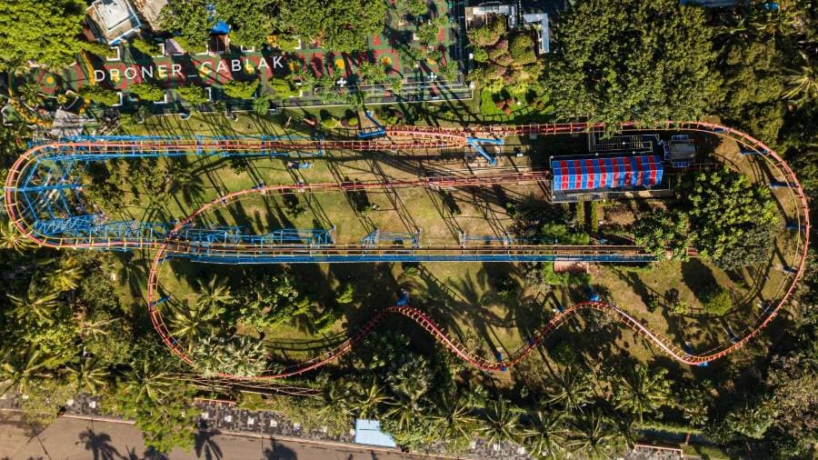 Jakarta_Roller_Coaster_at_Dufan_9