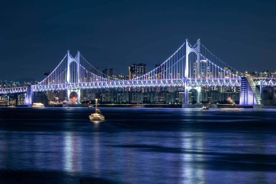 Jung_(Busan)_Gwangan_Bridge_2
