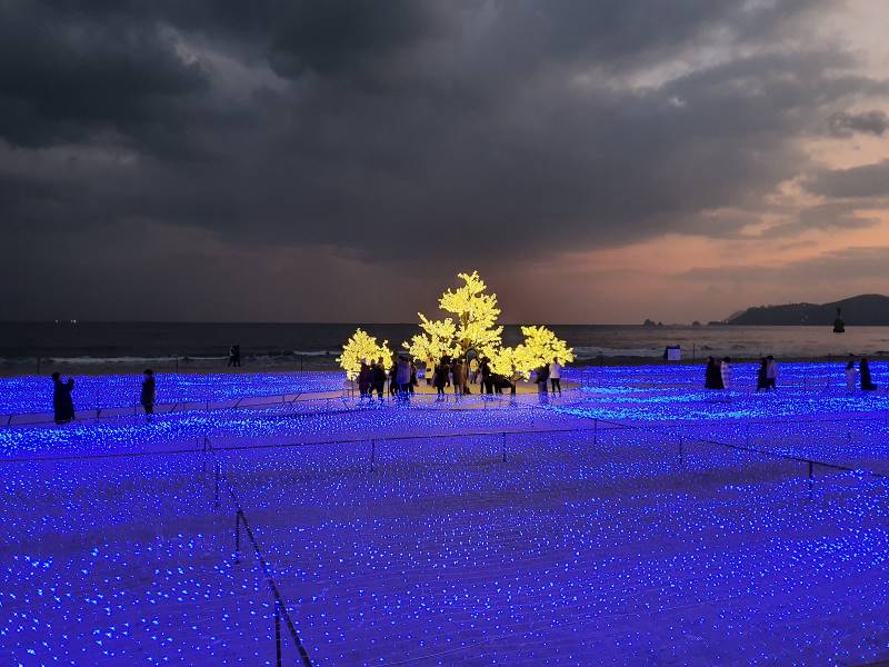 Jung_(Busan)_Haeundae_Beach_4
