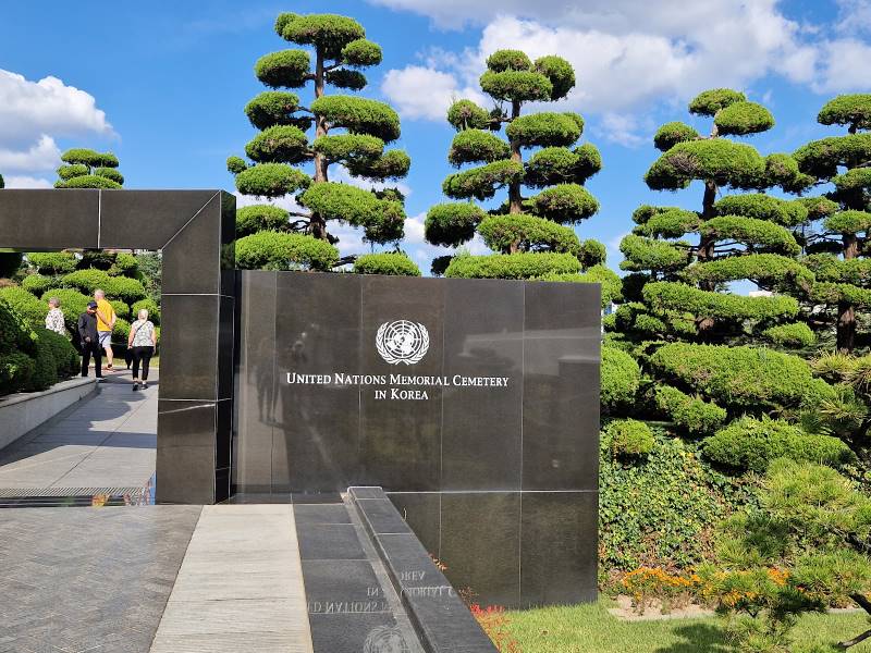 Jung_(Busan)_UN_Memorial_Cemetery_2