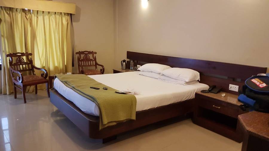 Kangra_Hotel_The_Grand_Raj_2