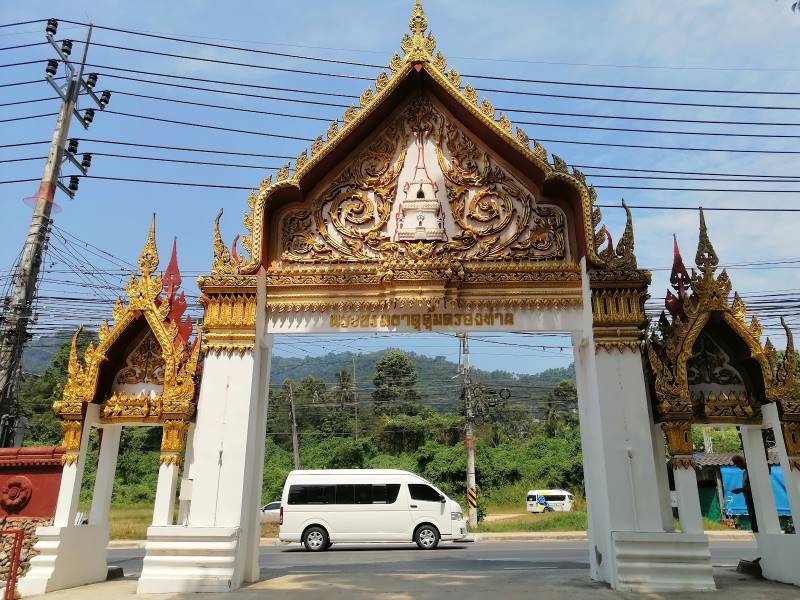 Koh_Samui_Wat_Racha_Thammaram_7