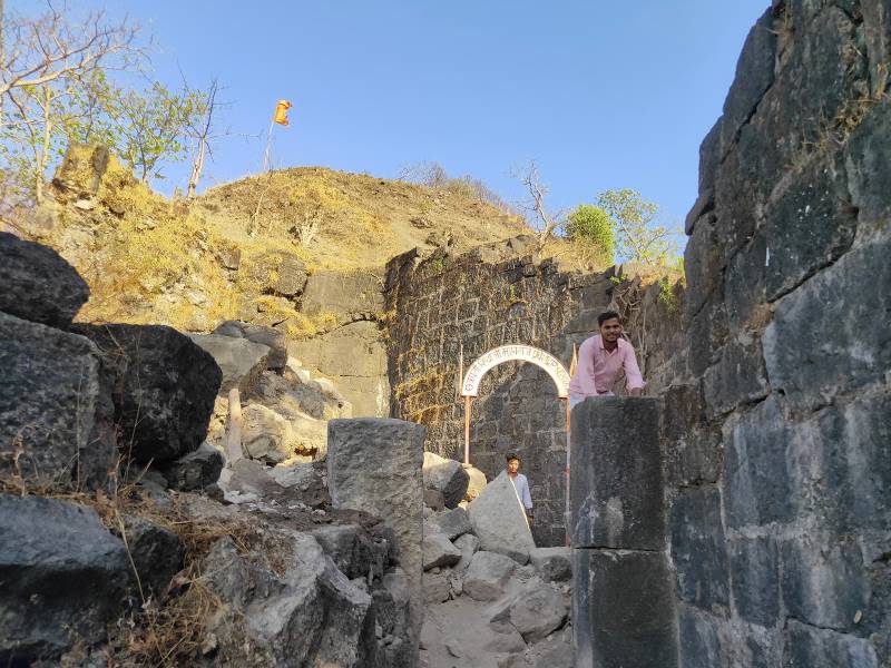Kolad_Ghosala_Fort_10