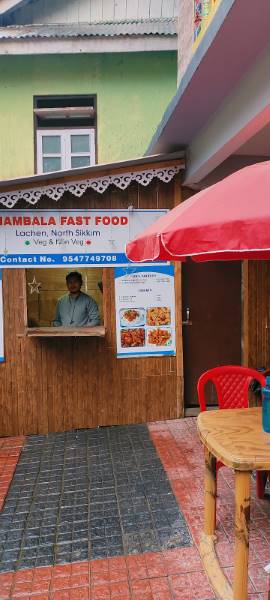 Lachen_Shambala_Fast_Food_1