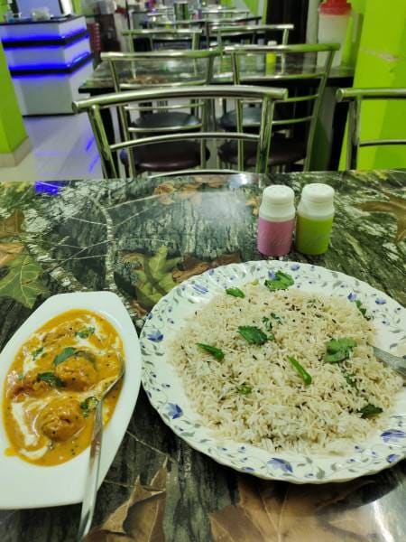 Malda_Lime_Lite_Hotel_&_Restaurant_10