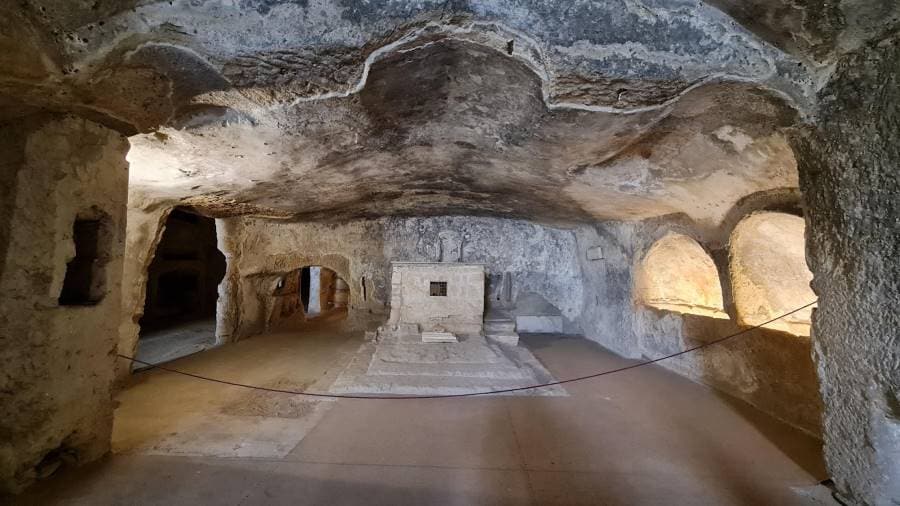 Naples_Catacombs_of_San_Gennaro_6