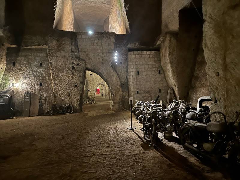 Naples_Galleria_Borbonica_9