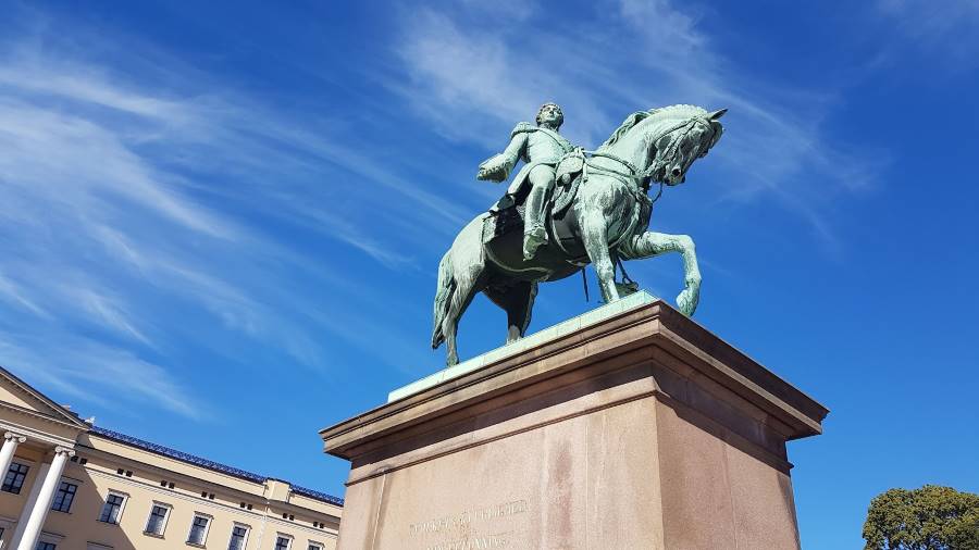 Oslo_The_Royal_Palace_4