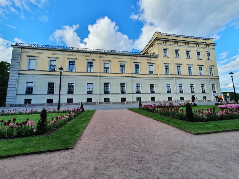 Oslo_The_Royal_Palace_9