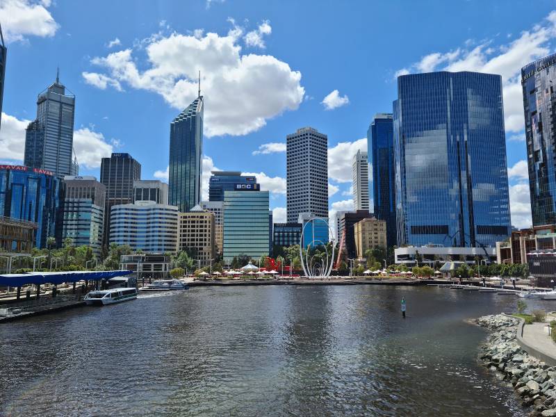Perth_Elizabeth_Quay_1