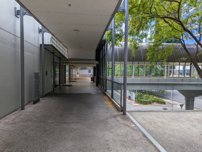 Perth_Elizabeth_Quay_Bus_Station_5