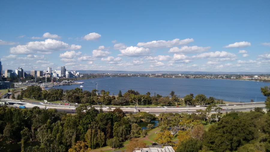 Perth_Fraser_Avenue_2